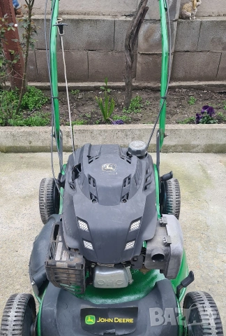 Самоходна бензинова косачка John Deere Мулчираща, ТОП състояние, снимка 3 - Градинска техника - 54059525