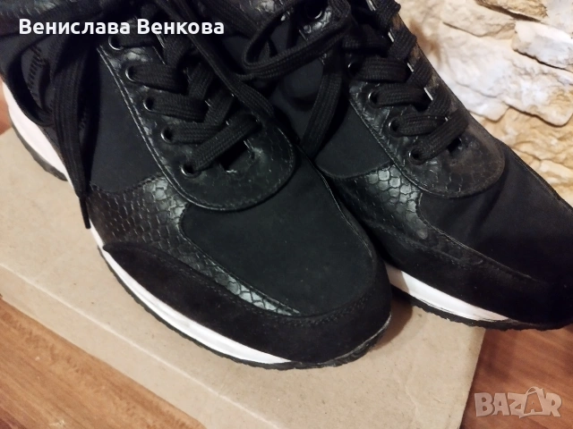 Дамски обувки номер 40 и 41 много запазени спортни платформа висок ток, снимка 12 - Дамски обувки на ток - 53968819