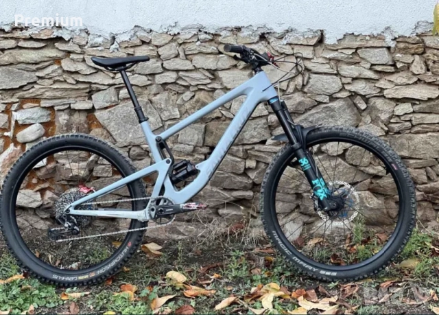 Santa Cruz Brosnon C L размер 2020 ТОП състояние!, снимка 4 - Велосипеди - 52579044