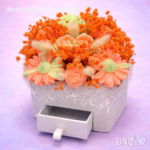 „Топъл Залез“ – Ароматен соев букет