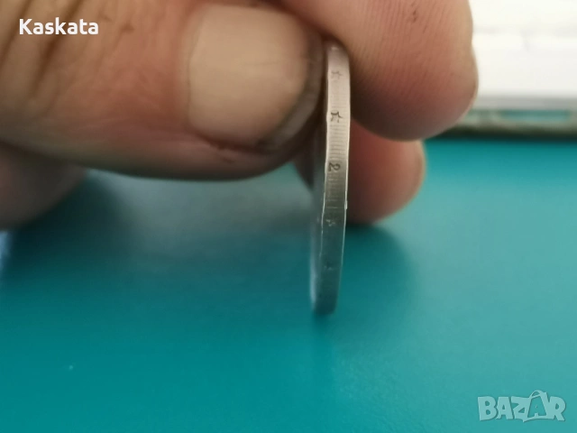 Рядка с дефект 2 евро., снимка 5 - Нумизматика и бонистика - 53772552