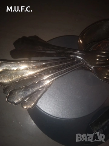 Часовник Cartier 6220 24Gold Дамски , снимка 17 - Антикварни и старинни предмети - 53845043