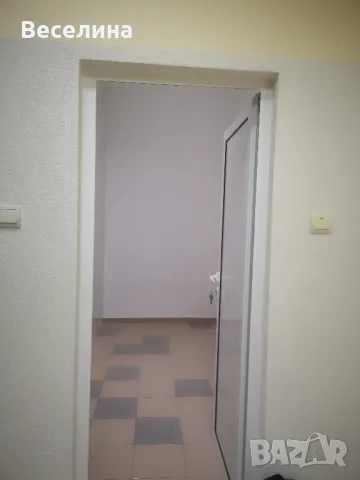 просторен обект със собствен санитарен възел, снимка 10 - Офиси - 49909312