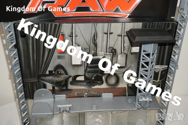 Рядка Кеч Сцена WWE ELECTRONIC ULTIMATE ENTRANCE STAGE PLAYSET MATTEL RAW AND SMACKDOWN, снимка 13 - Колекции - 54275437