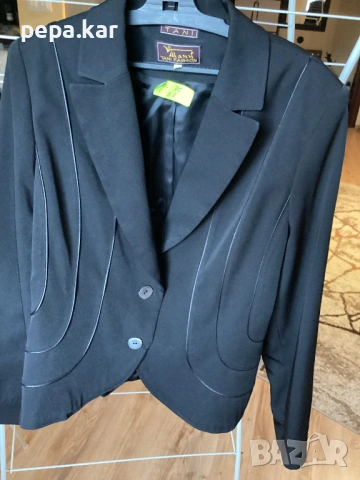 Черно сако  марка Tani fashion 44