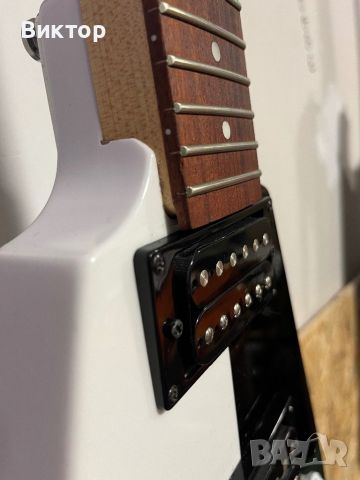 Dean Guitars Michael Schenker Standard, снимка 9 - Китари - 46324201