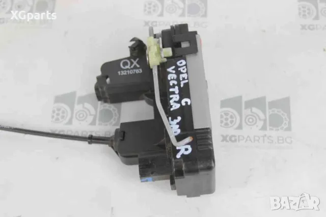 Брава врата задна дясна за Opel Vectra C (2005-2008), снимка 2 - Части - 50341801