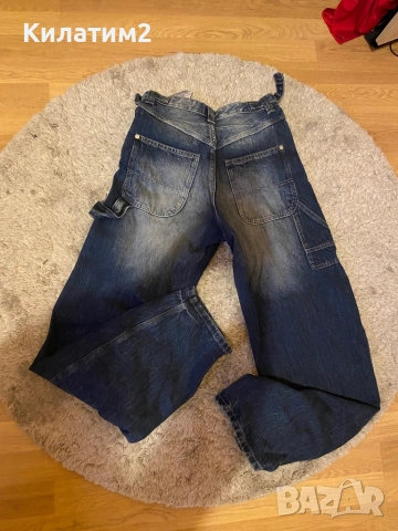 Дамски дънки bershka, снимка 2 - Дънки - 53941937