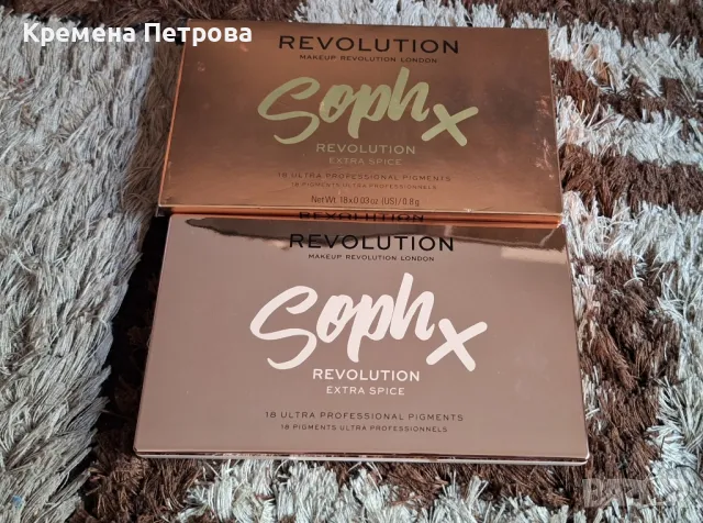 Сенки за очи Makeup Revolution X Soph Extra Spice , снимка 1 - Декоративна козметика - 48281871