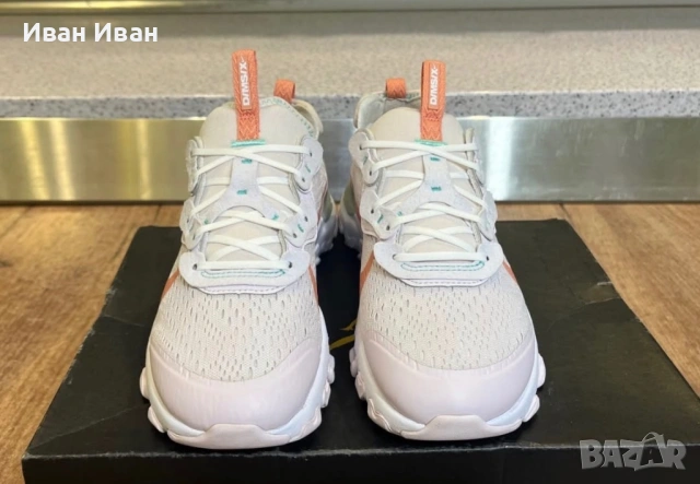 Nike React Vision / Light Violet-White, снимка 2 - Маратонки - 53436157