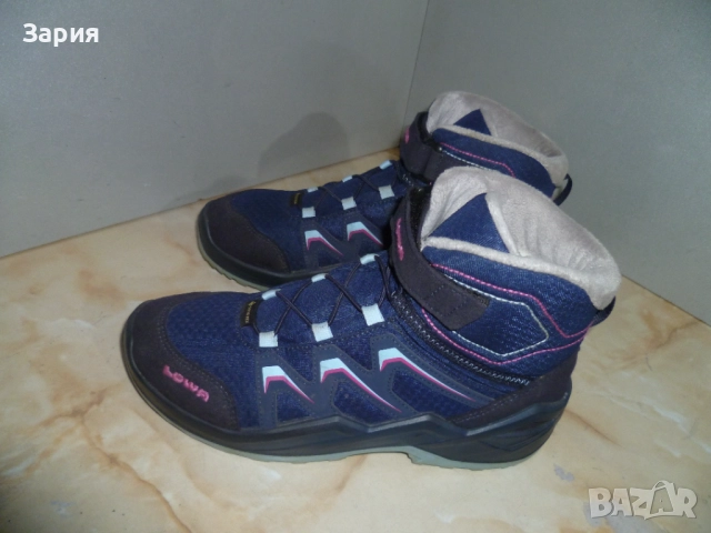 LOWA Gore-tex №36, снимка 5 - Дамски боти - 52666938