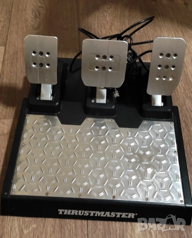 Педали Thrustmaster - T-LCM, PC/PS4/Xbox One, снимка 2 - Джойстици и геймпадове - 51790257
