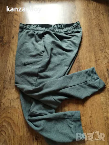 Nike Dri-Fit Tapered Training - страхотно мъжко долнище ХЛ, снимка 4 - Спортни дрехи, екипи - 49909255