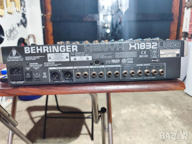 Behringer XENYX X 1832 USB Смесителен пулт, снимка 3 - Ресийвъри, усилватели, смесителни пултове - 53151821