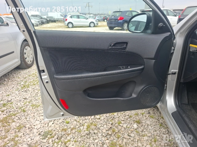 Хюндай i30,1.6 Бензин, снимка 14 - Автомобили и джипове - 54164285