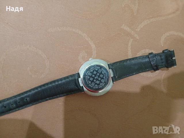 Часовник Louis Vuitton, снимка 9 - Дамски - 52315806