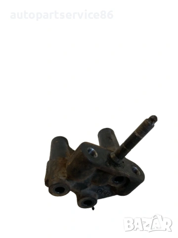 Държач за KIA Carnival 2.9 CRDi (2006–2012)