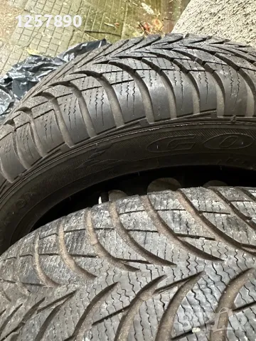 Goodyear UltraGrip 205/55/16 , снимка 7 - Гуми и джанти - 48308762