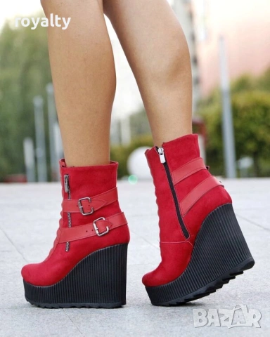 Боти на платформа - червен велур, снимка 2 - Дамски боти - 54160065