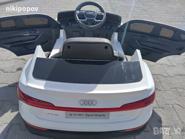 AUDI Акумулаторен джип Audi Sportback, снимка 10 - Детски велосипеди, триколки и коли - 53569220