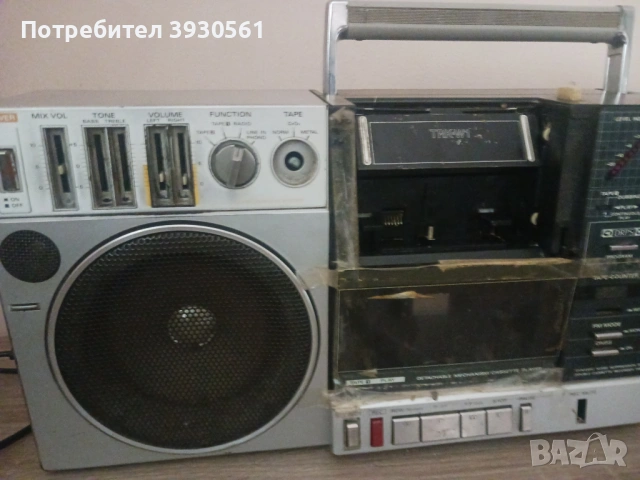 Радиокасетофон hitachi trk w1, снимка 2 - Радиокасетофони, транзистори - 53959731