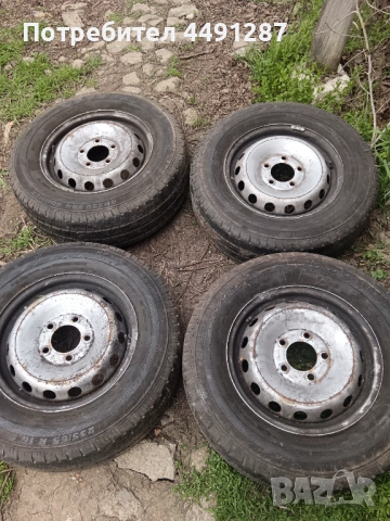 Метални бусови джанти с гуми 235/65/16 , снимка 8 - Гуми и джанти - 54172051