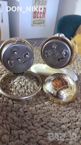 Настолни часовници Слава, снимка 5 - Други ценни предмети - 49853650