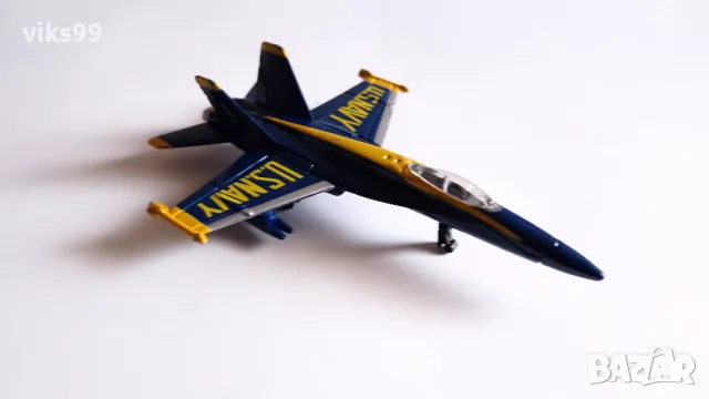 Maisto Tailwinds - F/A-18 Hornet - US Navy Blue Angels, снимка 6 - Колекции - 48963551