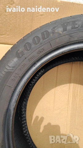 летни гуми 215 55 17 , снимка 2 - Гуми и джанти - 54288075