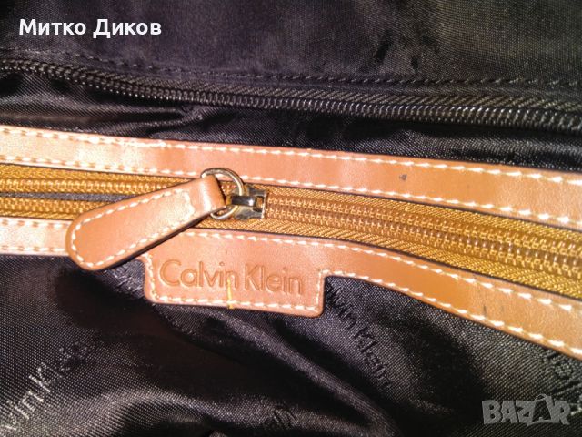 Calvin Klein женска чанта нова промазан плат 40х26х14см, снимка 12 - Чанти - 46811548