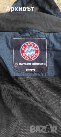 Ветровка Bayern Munchen , снимка 2 - Спортни дрехи, екипи - 52652686