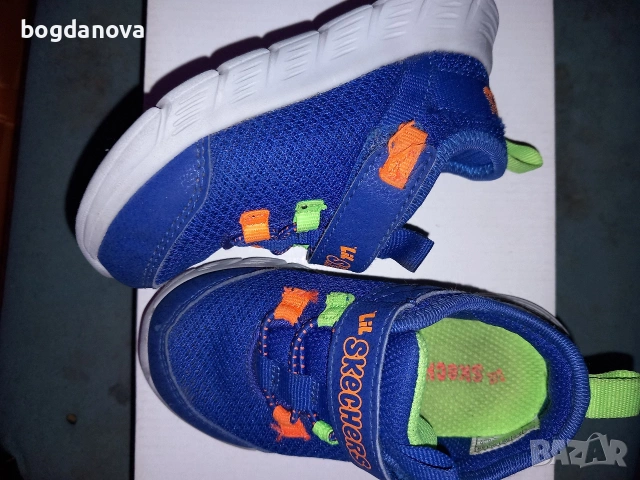 Skechers бебешки маратонки, 22 номер