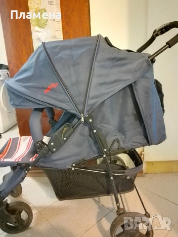 Количка с аксесоари, снимка 6 - Детски колички - 53574052