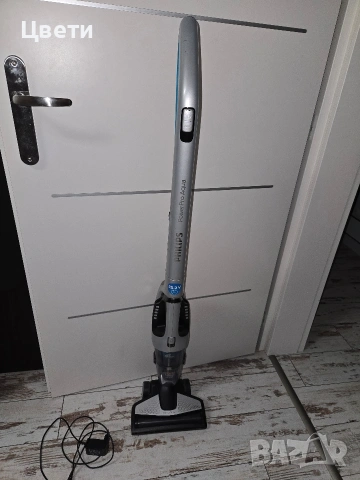 Прахосмукачка вертикална Philips Pro Aqua , снимка 11 - Прахосмукачки - 53357398