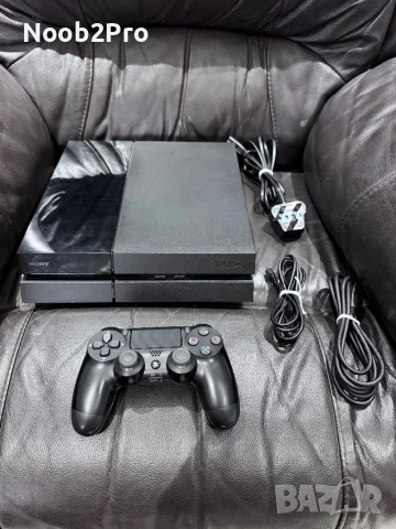 PlayStation 4 500 GB с кутия с черен джойстик (Boxed), снимка 4 - PlayStation конзоли - 53290357