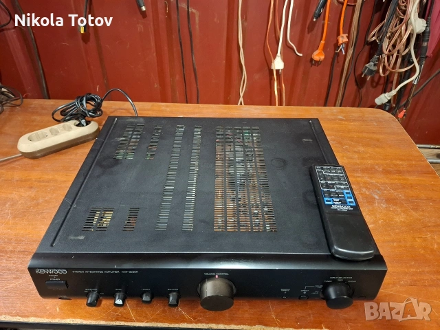 Продава се усилвател Kenwood KAF-3030R. , снимка 2 - Ресийвъри, усилватели, смесителни пултове - 54259176