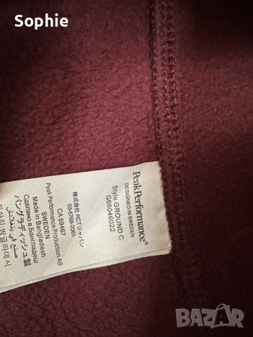 Суичър Peak Performance в бордо , снимка 2 - Суичъри - 53860358