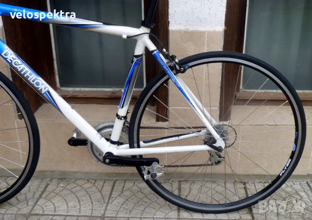 ДЕКАТЛОН Спорт ! Шосеен велосипед ! Шимано Сора 3х8 ! ТОП !, снимка 6 - Велосипеди - 54170797