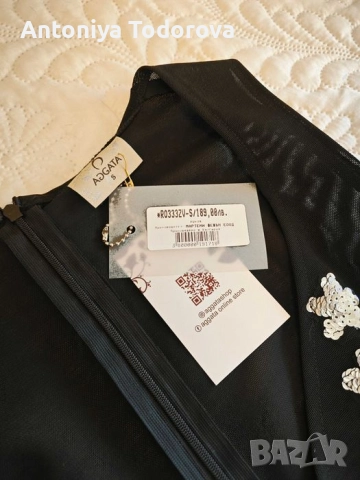 Черна рокля със сребристи цветчета, снимка 3 - Рокли - 51709956