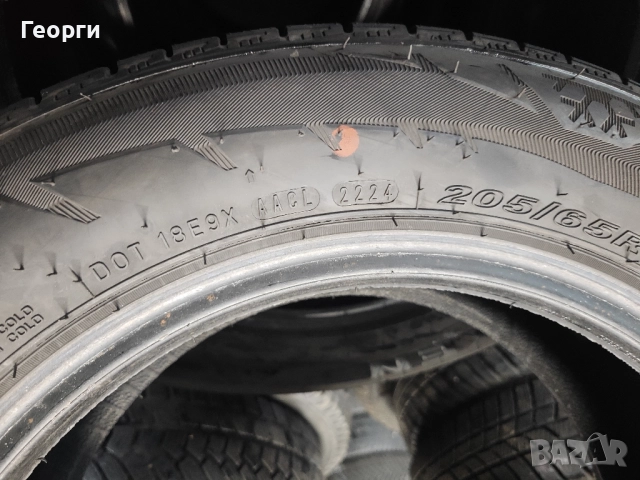 2бр.зимни гуми 205/65/16C Nexen, снимка 6 - Гуми и джанти - 51988133
