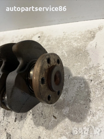 Колянов вал за Peugeot Nemo, Bipper 1.4 HDi (2008), снимка 3 - Части - 53785182