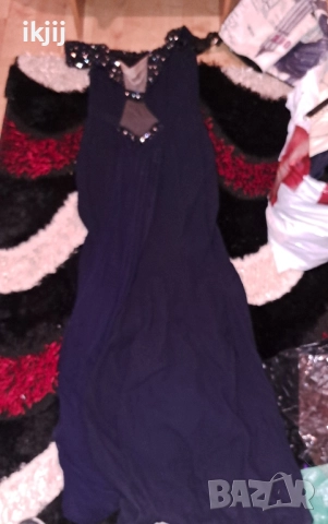 Продавам Дамска Рокля 