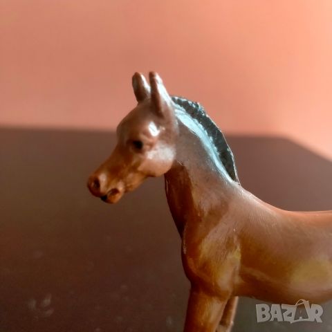 Колекционерска фигурка Schleich Horse Brown Foal W.Germany 13103, снимка 7 - Колекции - 45935829