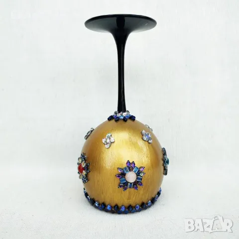 Свещник Свещен Граал — златен потир със скъпоценни камъни и чешки кристал, снимка 2 - Декорация за дома - 49695982