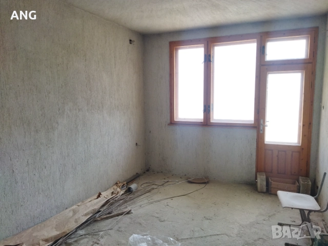 Продава четиристаен апартамент с гараж в гр.Смолян, снимка 5 - Апартаменти - 51654175