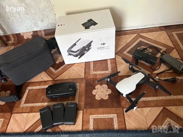 DJI Mavic Air 4k дрон Fly more combo, снимка 1 - Дронове и аксесоари - 46950492