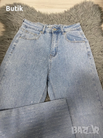 Дамски дънки с камъни, снимка 3 - Дънки - 52577641