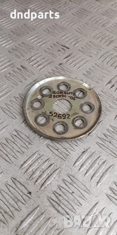 Фланец Kia Sorento 2.5CRDi 2006г.	