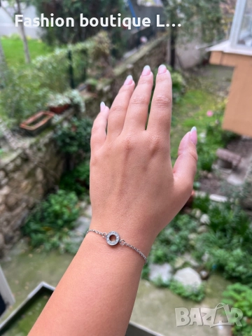 Сребриста гривна с кръгче с блестящи камъчета ❤️, снимка 2 - Гривни - 52412464