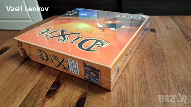 Неразпечатана настолна игра Dixit, снимка 4 - Образователни игри - 53013525